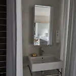 Апартаменти Sloboda By Ellements, Brand New With Free Parking *