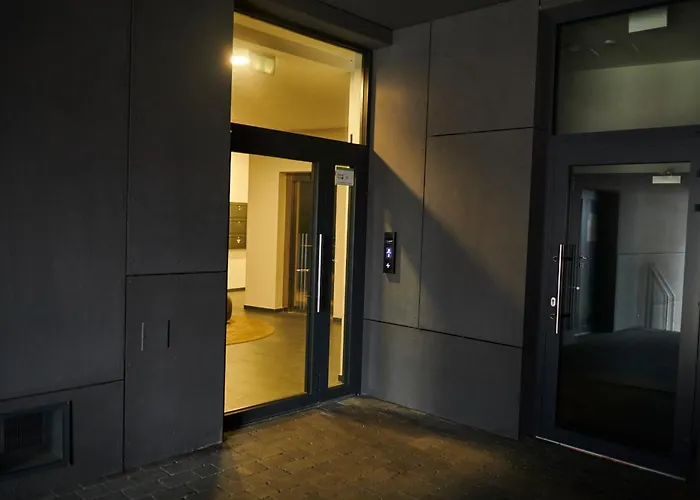 Sloboda By Ellements, Brand New Apartment With Free Parking アパート