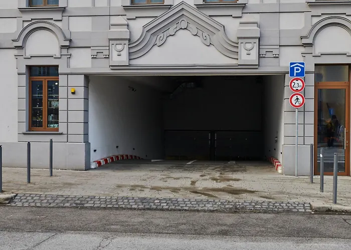 アパート Sloboda By Ellements, Brand New Apartment With Free Parking ブラチスラヴァ