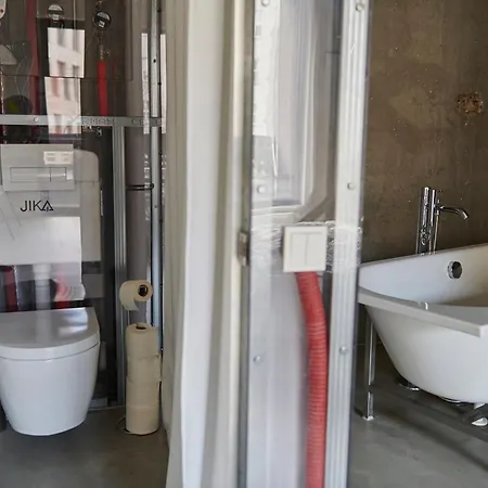 Sloboda By Ellements, Brand New Apartment With Free Parking * Братислава