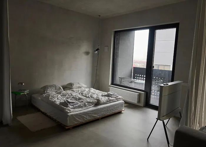 Sloboda By Ellements, Brand New Apartment With Free Parking Братислава